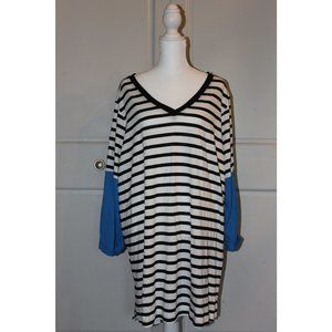 Black Striped Shirt with Blue Sleeves (1X)